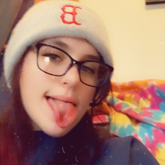 Meet the Posher Other - Meet your Posher, Shayla